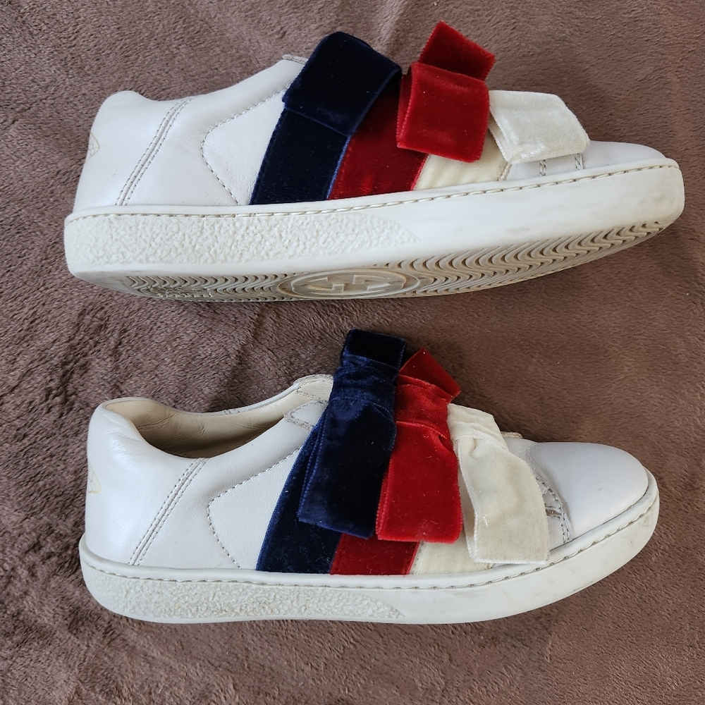 GUCCI Kids Authentic Preloved White Leather Velvet Bow Ace Sneakers Size UK29